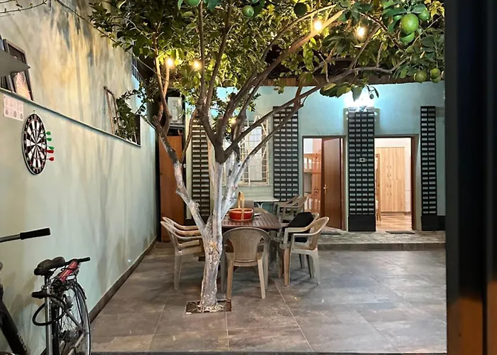 Tirana Lemon Breeze Hostel