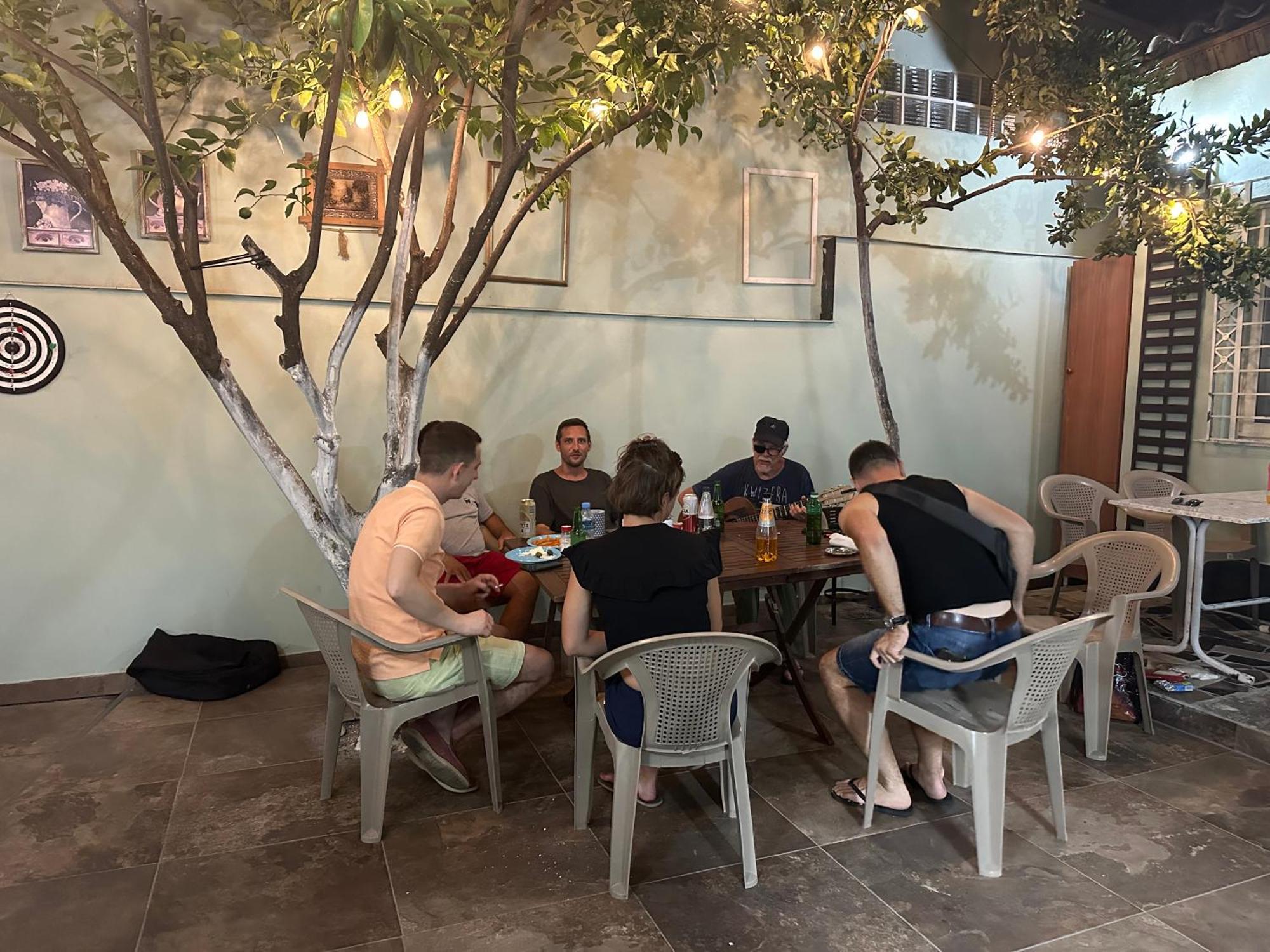 Lemon Breeze Hostel Tirana